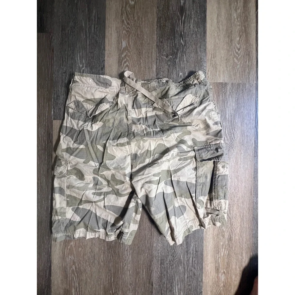 csg cargo shorts